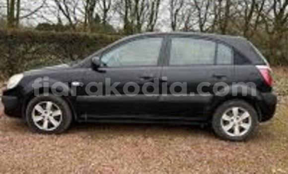 Acheter Occasion Voiture Kia Pride Noir à Antananarivo, Analamanga Acheter Occasion Voiture Kia Pride Noir à Antananarivo, Analamanga