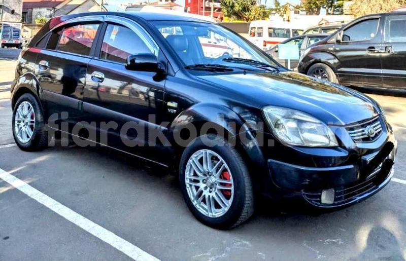 Big with watermark kia pride analamanga antananarivo 8799