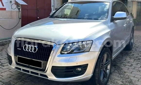 Acheter Occasion Voiture Audi Q5 Blanc à Ambatomainty , Melaky Acheter Occasion Voiture Audi Q5 Blanc à Ambatomainty , Melaky