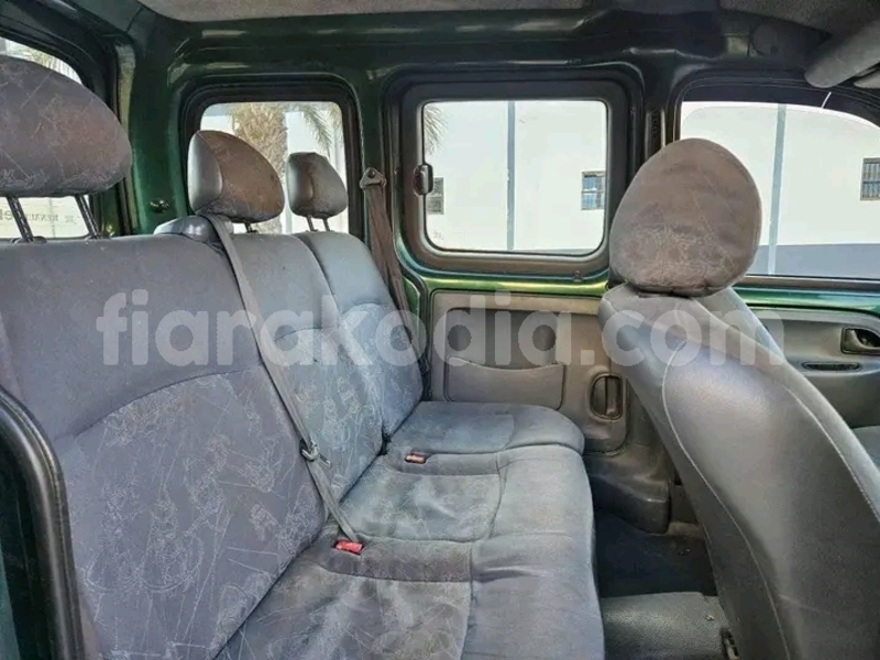 Big with watermark renault captur melaky ambatomainty 8811