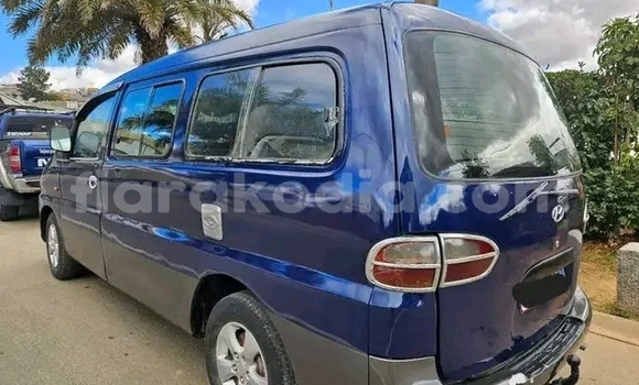 Acheter Occasion Voiture Hyundai Starex (H-1) Other à Andilamena, Alaotra-Mangoro Acheter Occasion Voiture Hyundai Starex (H-1) Other à Andilamena, Alaotra-Mangoro