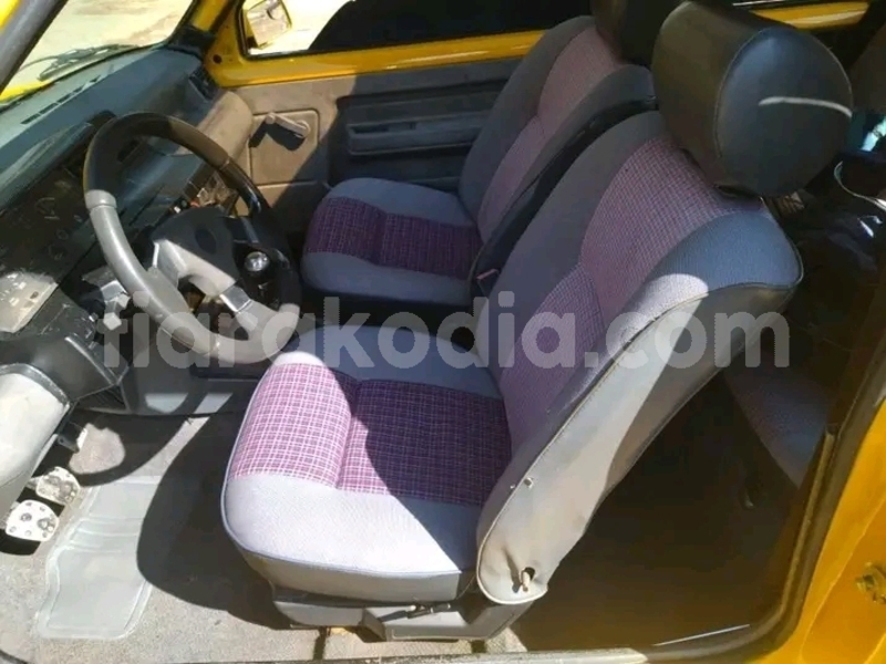 Big with watermark renault clio analamanga ambohregion idratrimo 8817