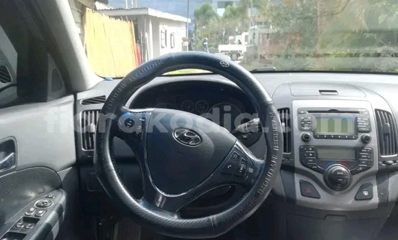 Buy Used Hyundai i20 Black Car in Ambatolampy in Vakinankaratra Buy Used Hyundai i20 Black Car in Ambatolampy in Vakinankaratra