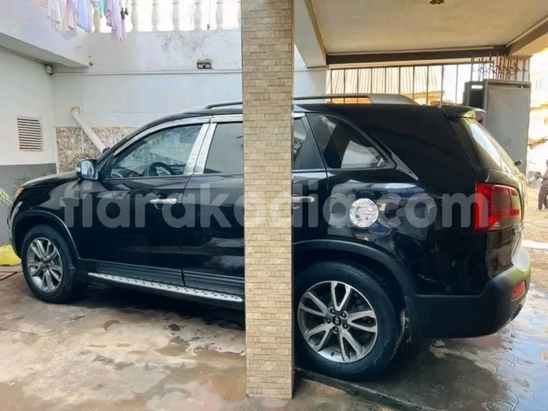 Big with watermark kia sorento analamanga ambohregion idratrimo 8825