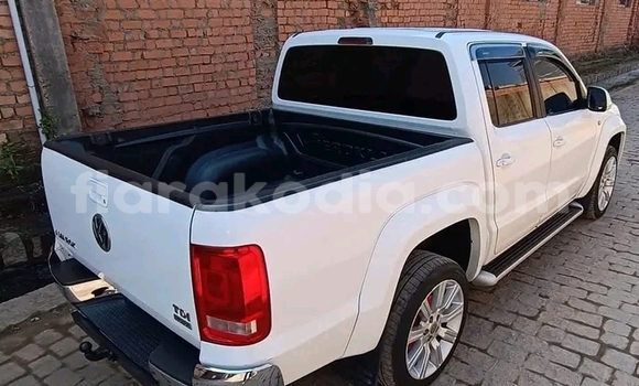 Buy Used Volkswagen Amarok White Car in Antsirambazaha (Andoany, Hell–City) in Diana Buy Used Volkswagen Amarok White Car in Antsirambazaha (Andoany, Hell–City) in Diana