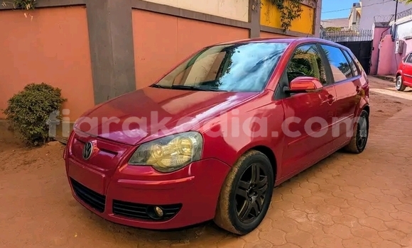 Buy Used Volkswagen Polo Red Car in Ambatomainty in Melaky Buy Used Volkswagen Polo Red Car in Ambatomainty in Melaky