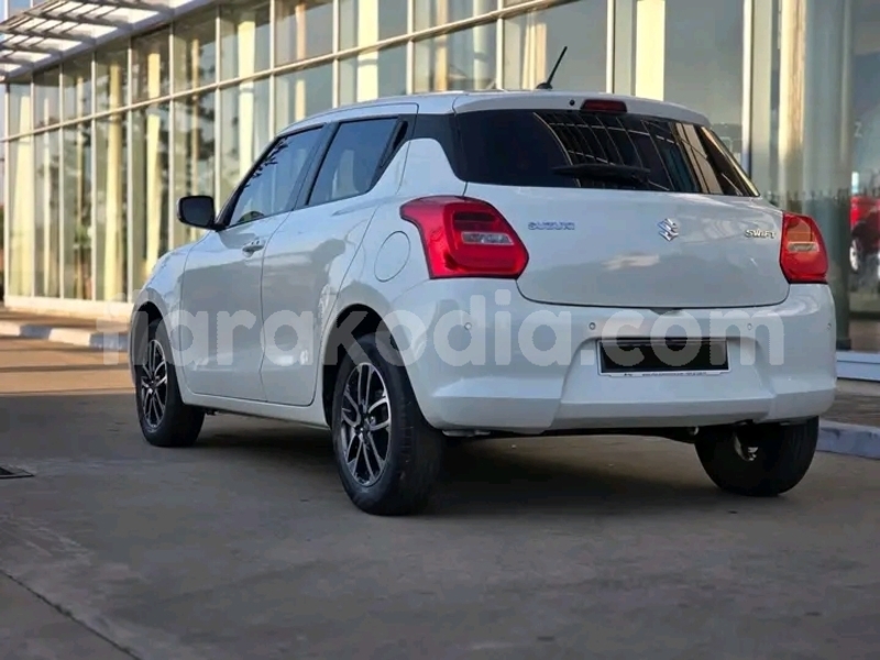 Big with watermark suzuki swift melaky ambatomainty 8836