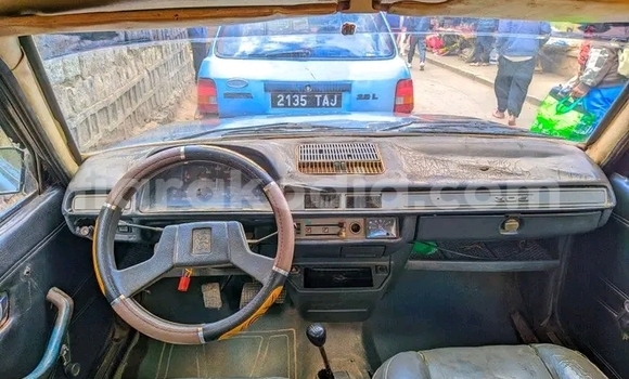 Acheter Occasion Voiture Peugeot 305 Other à Ambatomainty , Melaky Acheter Occasion Voiture Peugeot 305 Other à Ambatomainty , Melaky