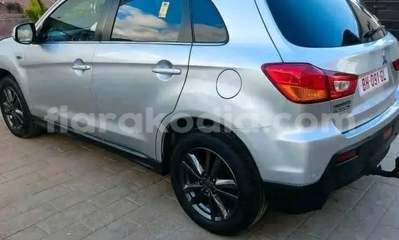 Acheter Occasion Voiture Mitsubishi Lancer Blanc à Andapa, Sava Acheter Occasion Voiture Mitsubishi Lancer Blanc à Andapa, Sava