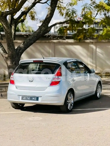 Big with watermark hyundai i30 analamanga ankazobe 8846