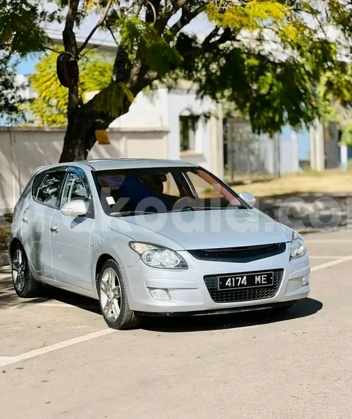 Big with watermark hyundai i30 analamanga ankazobe 8846