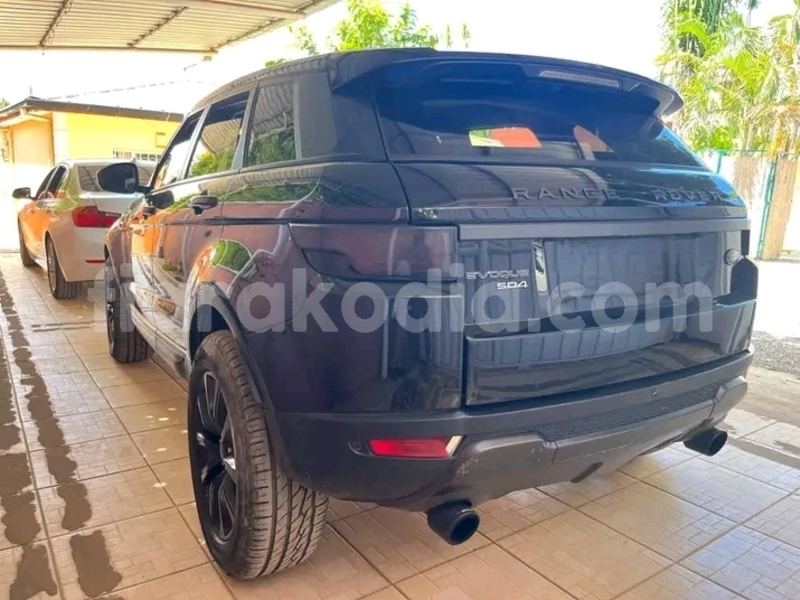 Big with watermark range rover evoque melaky ambatomainty 8851