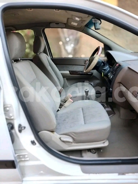 Big with watermark hyundai getz alaotra mangoro ambatondrazaka 8853