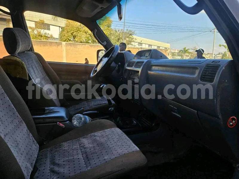 Big with watermark toyota prado analamanga antananarivo 8854
