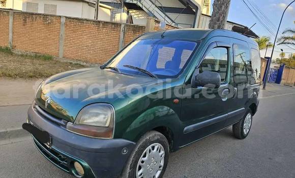 Acheter Occasion Voiture Renault Kangoo Gris à Antananarivo, Analamanga Acheter Occasion Voiture Renault Kangoo Gris à Antananarivo, Analamanga