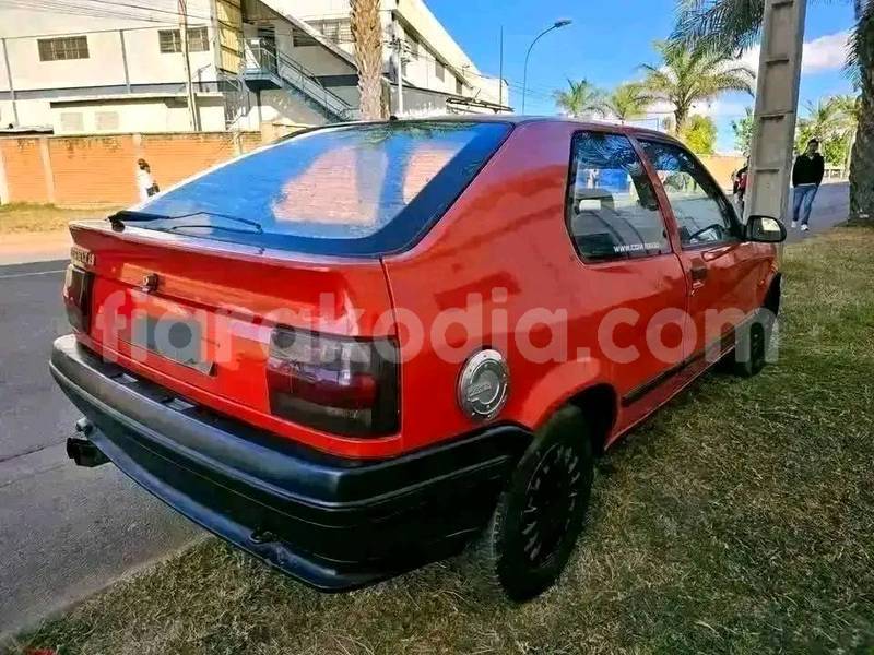 Big with watermark renault clio rs analamanga antananarivo 8857