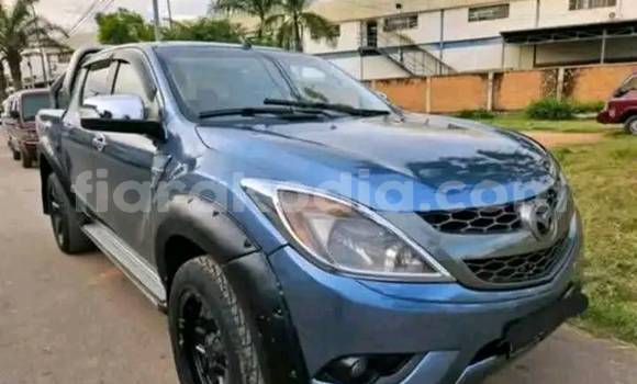 Acheter Occasion Voiture Mazda BT-50 Bleu à Antananarivo, Analamanga Acheter Occasion Voiture Mazda BT-50 Bleu à Antananarivo, Analamanga