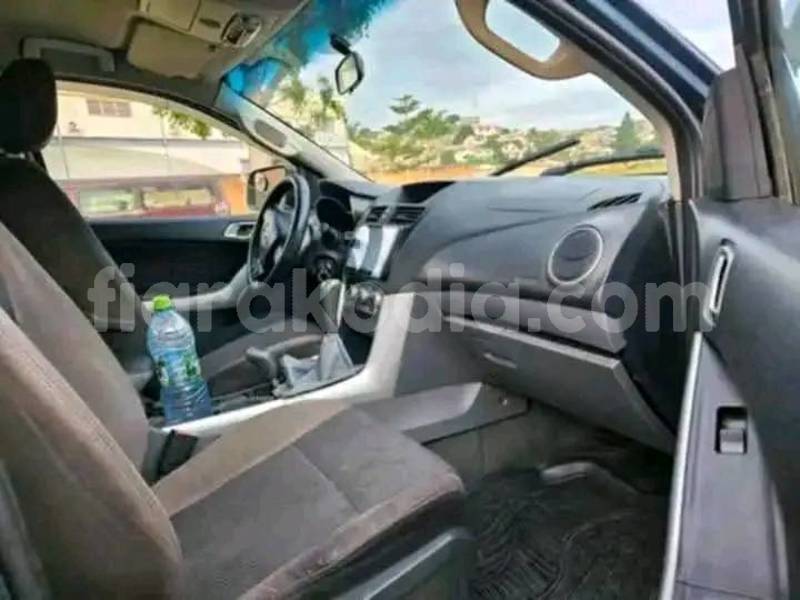 Big with watermark mazda bt 50 analamanga antananarivo 8859