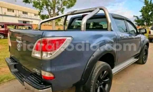 Acheter Occasion Voiture Mazda BT-50 Bleu à Antananarivo, Analamanga Acheter Occasion Voiture Mazda BT-50 Bleu à Antananarivo, Analamanga