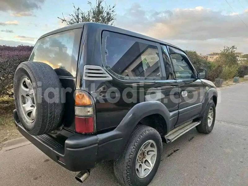 Big with watermark toyota prado toamasina andevoranto 8860