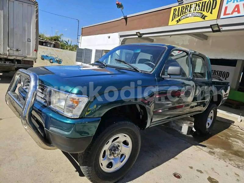 Big with watermark toyota hilux analamanga antananarivo 8861