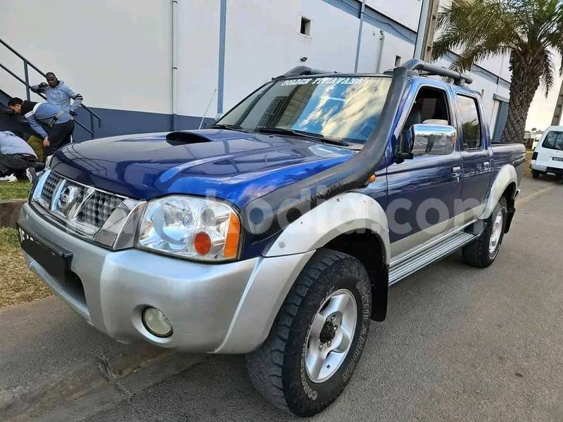 Big with watermark nissan np 300 analamanga antananarivo 8864