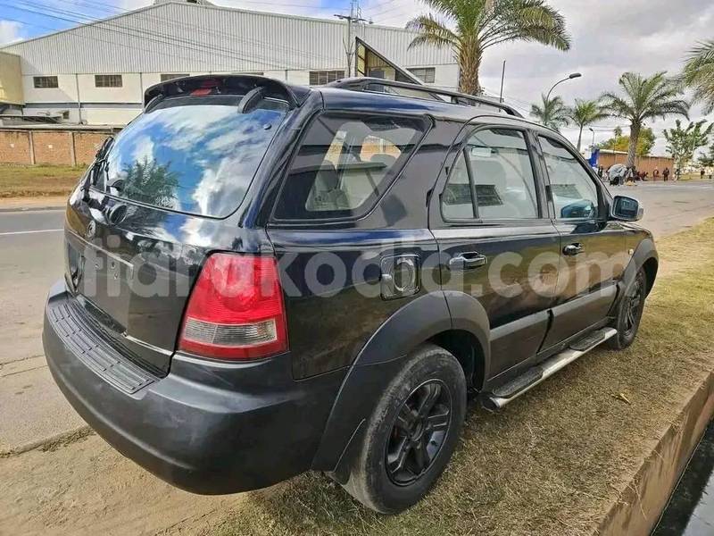 Big with watermark kia sorento analamanga antananarivo 8865