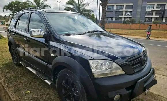 Buy Used Kia Sorento Black Car in Antananarivo in Analamanga Buy Used Kia Sorento Black Car in Antananarivo in Analamanga