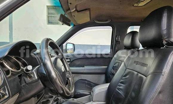 Buy Used Ford Taunus Other Car in Antananarivo in Analamanga Buy Used Ford Taunus Other Car in Antananarivo in Analamanga