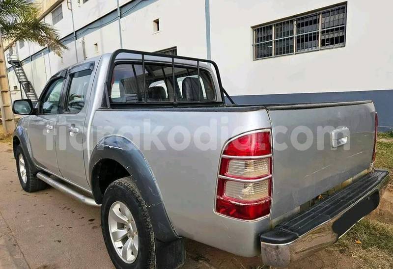 Big with watermark ford taunus analamanga antananarivo 8866