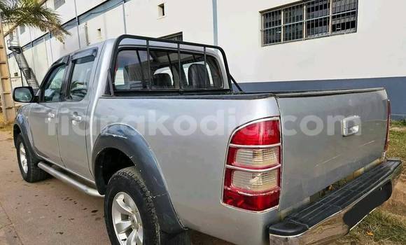 Buy Used Ford Taunus Other Car in Antananarivo in Analamanga Buy Used Ford Taunus Other Car in Antananarivo in Analamanga