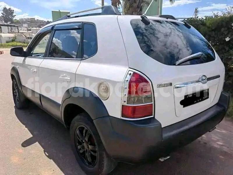 Big with watermark hyundai tucson analamanga antananarivo 8867