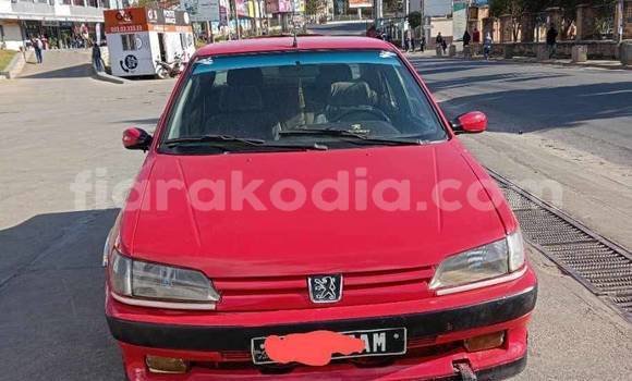 Acheter Occasion Voiture Peugeot 306 Rouge à Antananarivo, Analamanga Acheter Occasion Voiture Peugeot 306 Rouge à Antananarivo, Analamanga