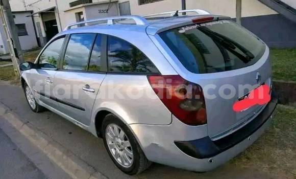 Buy Used Renault Laguna Silver Car in Antananarivo in Analamanga Buy Used Renault Laguna Silver Car in Antananarivo in Analamanga