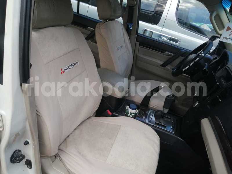 Big with watermark mitsubishi pajero analamanga antananarivo 8972