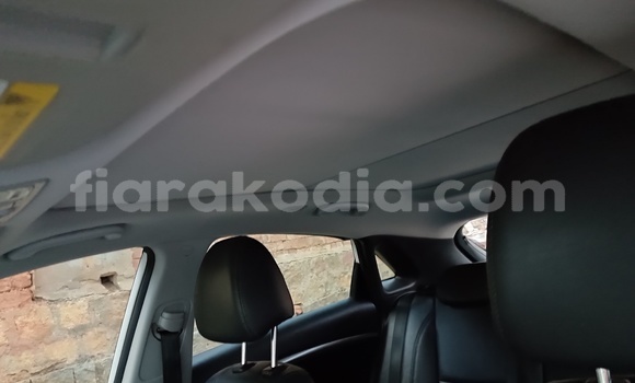 Acheter Import Voiture Hyundai i30 Blanc à Antananarivo, Analamanga Acheter Import Voiture Hyundai i30 Blanc à Antananarivo, Analamanga