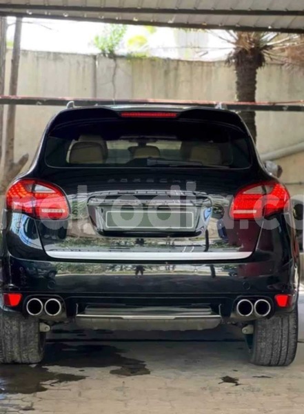 Big with watermark porsche cayenne diana antsirambazaha andoany hell ville 8976