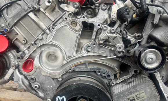 Acheter 13 Mercedes ML63 AMG. à Antananarivo, Analamanga Acheter 13 Mercedes ML63 AMG. à Antananarivo, Analamanga