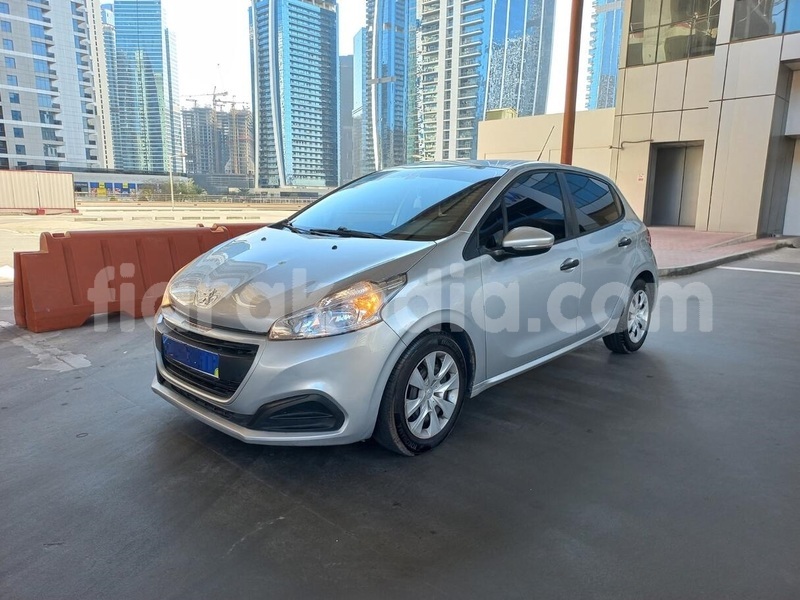 Big with watermark peugeot 208 toamasina andevoranto 8994