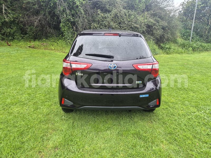 Big with watermark toyota vitz toamasina andevoranto 8995