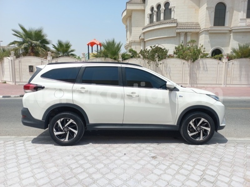 Big with watermark toyota rush toamasina andevoranto 8996