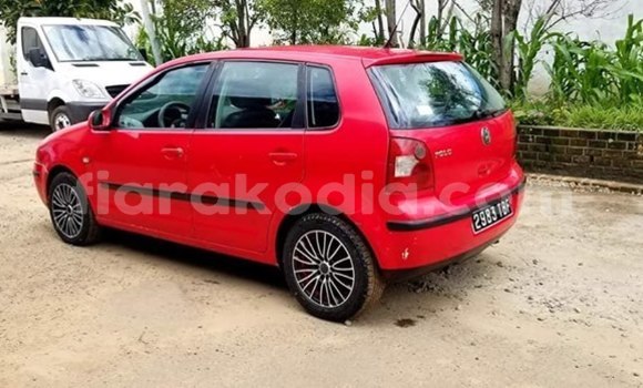 Hividy Volkswagen Polo Red Car in Antananarivo in Analamanga Hividy Volkswagen Polo Red Car in Antananarivo in Analamanga