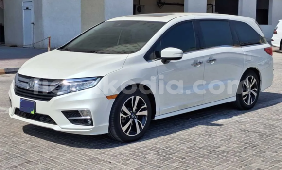 Acheter Occasion Voiture Honda Odyssey Blanc à Andevoranto, Toamasina
