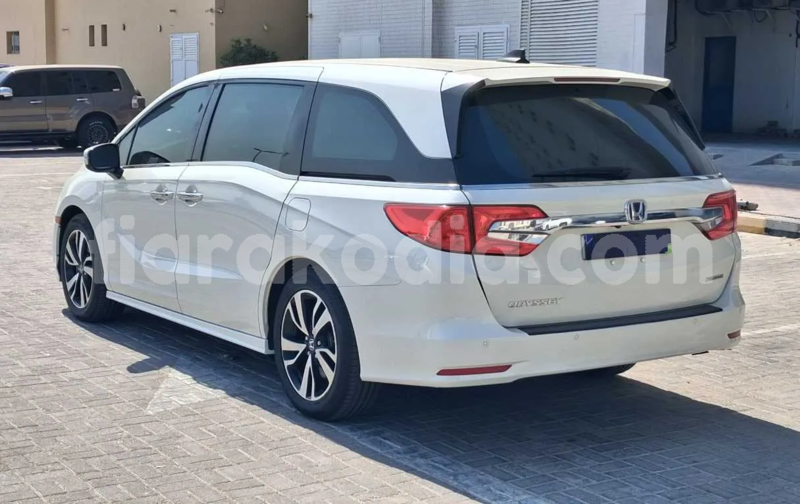 Big with watermark honda odyssey toamasina andevoranto 8998