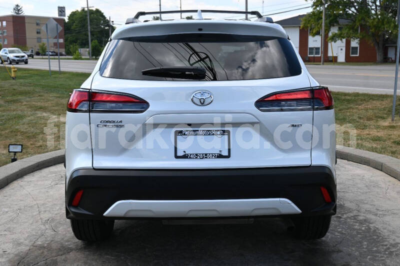 Big with watermark toyota corolla cross toamasina andevoranto 9005