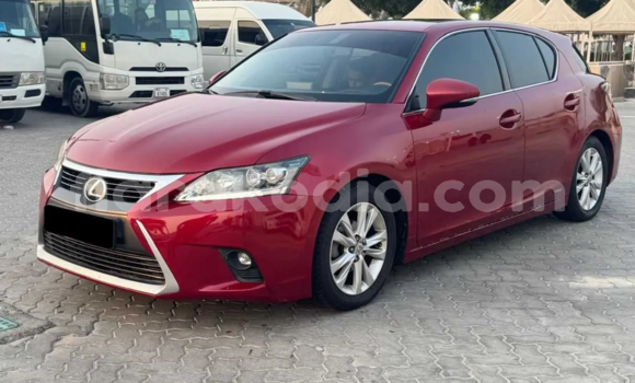Acheter Occasion Voiture Lexus CT Rouge à Andevoranto, Toamasina
