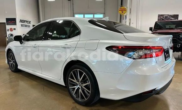 Acheter Occasion Voiture Toyota Camry Blanc à Ambato Boina, Mahajanga Acheter Occasion Voiture Toyota Camry Blanc à Ambato Boina, Mahajanga