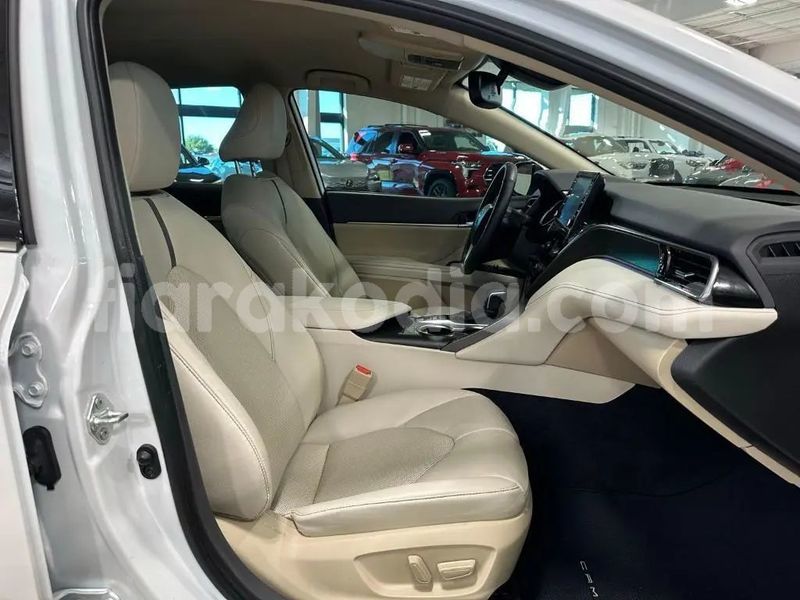 Big with watermark toyota camry mahajanga ambato boina 9012