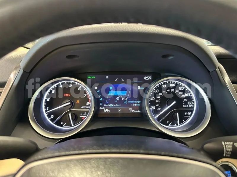 Big with watermark toyota camry mahajanga ambato boina 9012