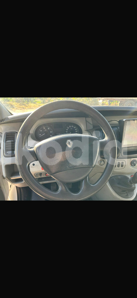 Big with watermark renault traffic analamanga antananarivo 9014